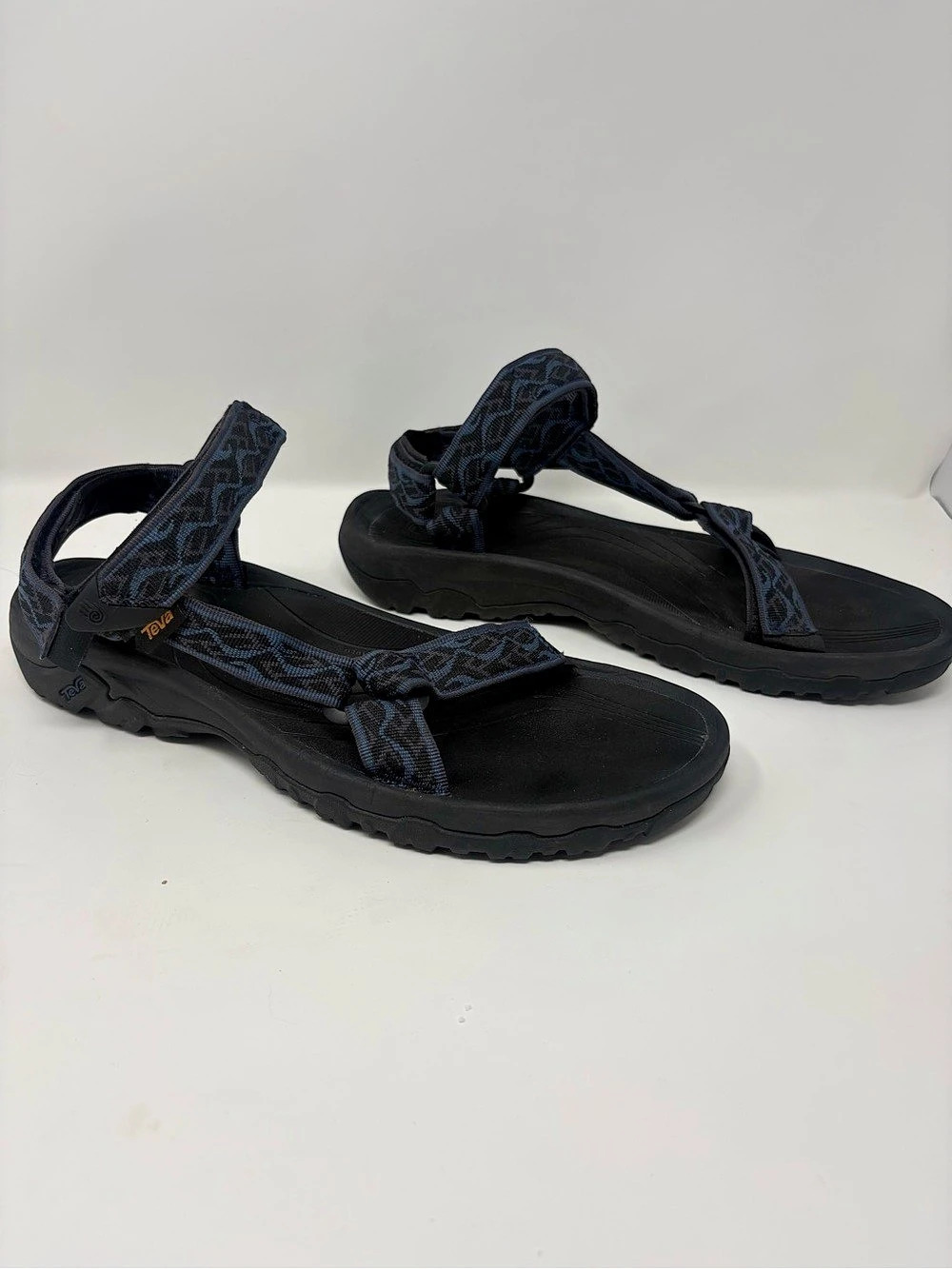 Teva Tova Sandals in Black & Blue US 11